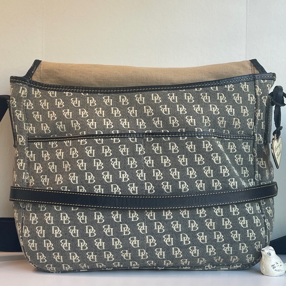 Dooney & Bourke Messenger Bag - Picture 11 of 16